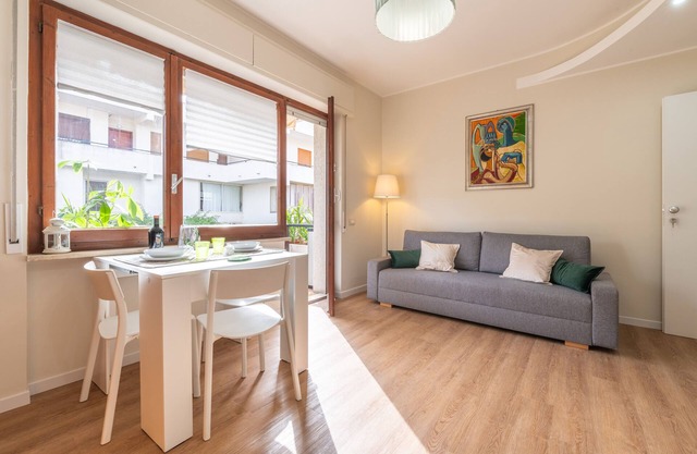 Holiday Home 'Sa Mariposa' with Balcony, Wi-Fi and Air Conditioning