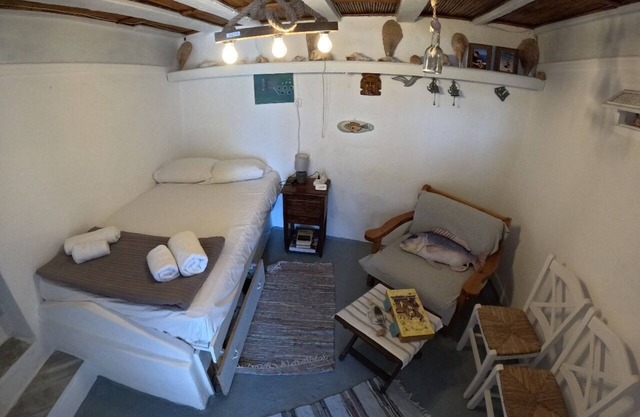 Holiday Home 'Seagull Syros Seaside' with Sea View, Private Terrace and Wi-Fi