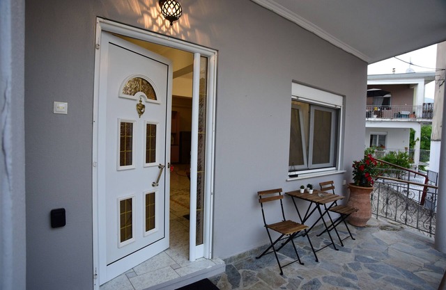 Holiday Home 'Serenity' with Private Terrace, Balcony and Wi-Fi