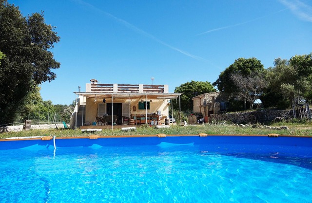Holiday Home 'Son Aloui' with Mountain View, Shared Pool and Wi-Fi