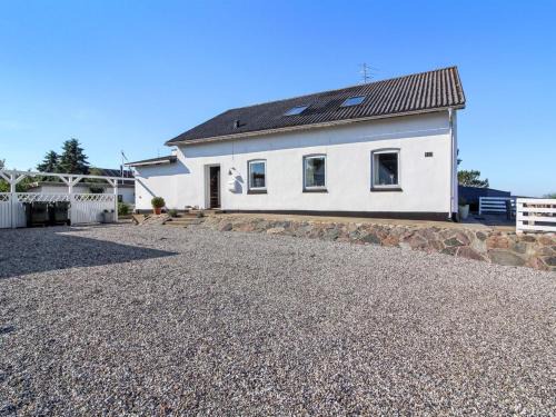 Holiday Home Stavn - 20m from the sea by Interhome