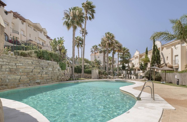 Holiday Home 'Tarifa' with Sea Views, Wi-Fi and Air Conditioning