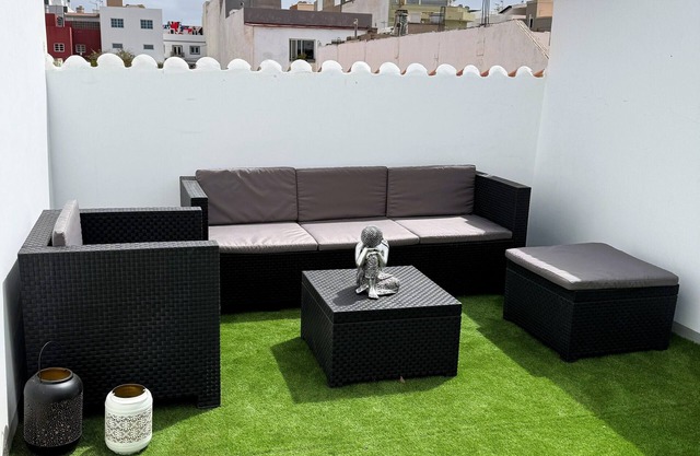 Holiday Home 'Us' with Private Terrace and Wi-Fi