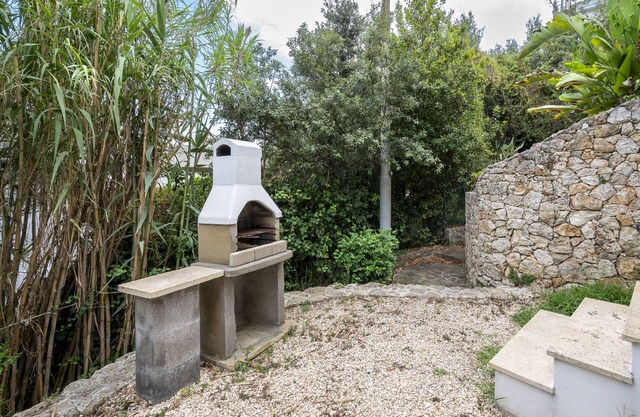 Holiday Home 'Villa Daniela' with Sea View, Private Terrace and Air Conditioning