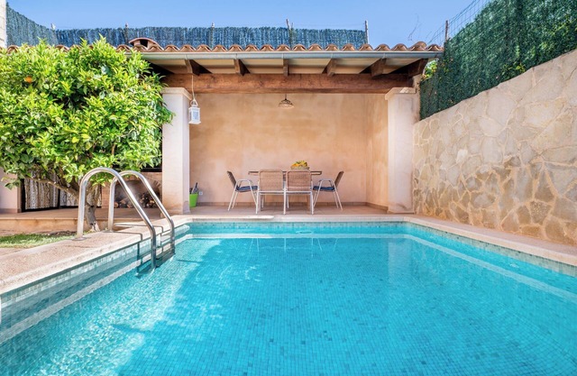 Holiday Home 'Villa Caldentey' with Pool & Wi-Fi