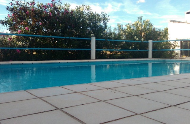 Holiday Home 'Villa Gomez' with Sea View, Wi-Fi and Air Conditioning