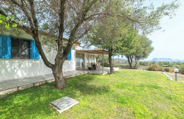 Holiday Home 'Villa singola con vista mare' with Sea View, Garden & A/C