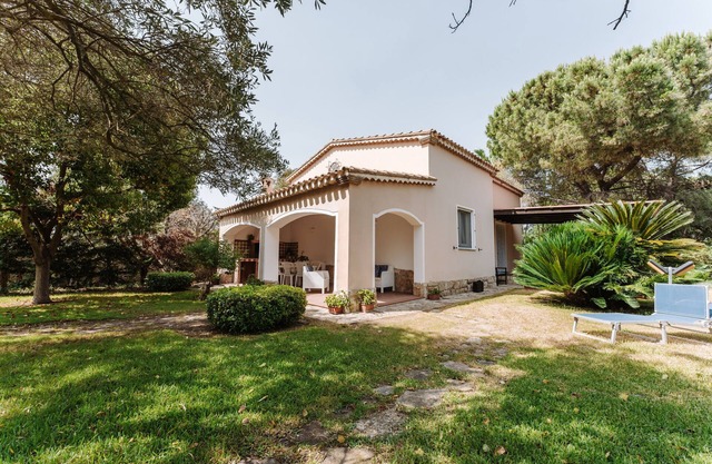 Holiday Home 'Villa Marilisa' with Private Terrace, Private Garden and Air Conditioning