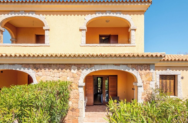 Holiday Home 'Villetta Confortevole' close to the Beach with Garden & Wi-Fi