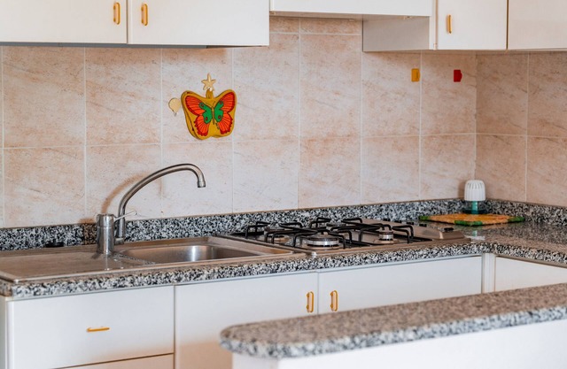 Holiday Home 'Villetta Fiore Giallo' with Mountain View, Wi-Fi and Air Conditioning