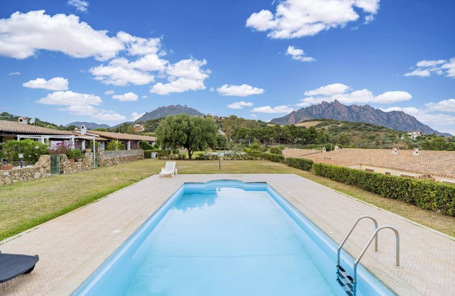 Holiday Home 'Villetta Macondo' with Sea View, Wi-Fi and Air Conditioning