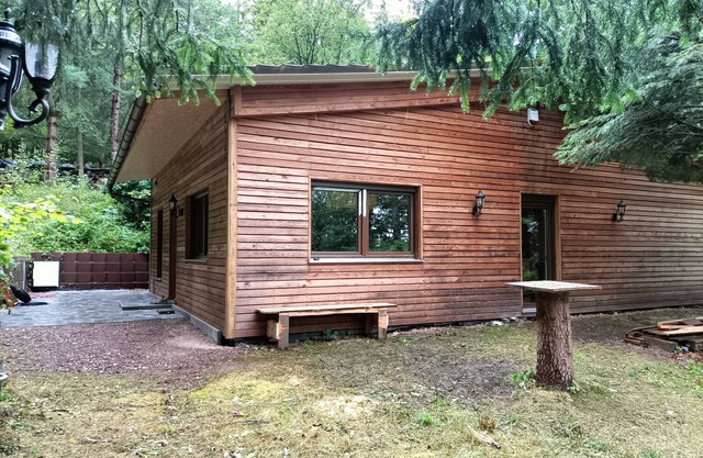 Holiday Home 'Waldhaus Hempe' with Private Terrace, Private Garden and Wi-Fi
