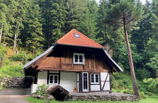 Holiday Home 'Waldhäusle, 70sqm' with Mountain View, Private Terrace and Wi-Fi