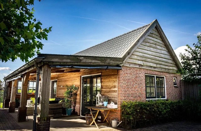 Holiday home Warmhuisje in Warmenhuizen. Suitable for 2 persons.