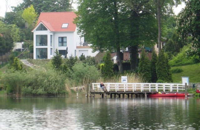 Holiday home with 160sqm, right on the lake - with sauna