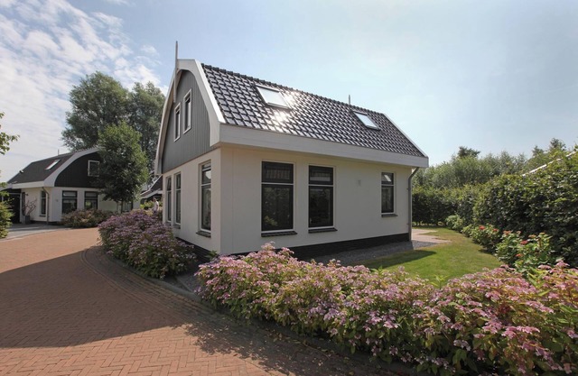Holiday home with 3 bedrooms and a spacious garden