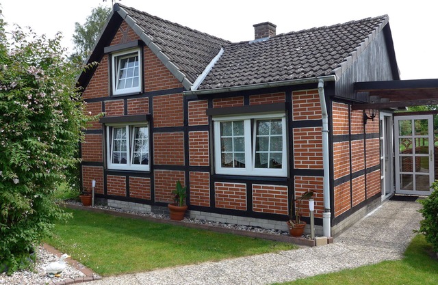 Holiday home with a covered terrace