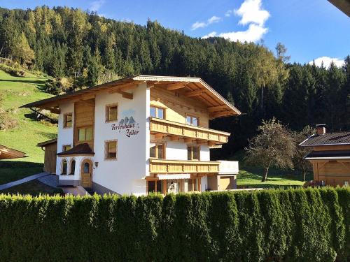 Holiday Home Zeller by Interhome