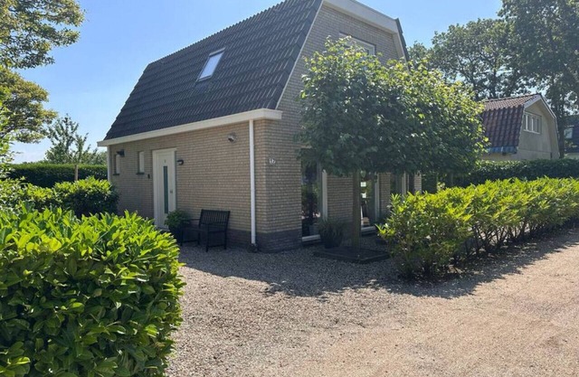 Holiday home Zonneweelde