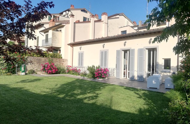 Holiday House 4/8 sleeps - House of Pietro Aretino, Arezzo historic center