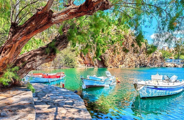 Holiday house Agios Nikolaos for 1 - 13 persons with 5 bedrooms - Holiday home