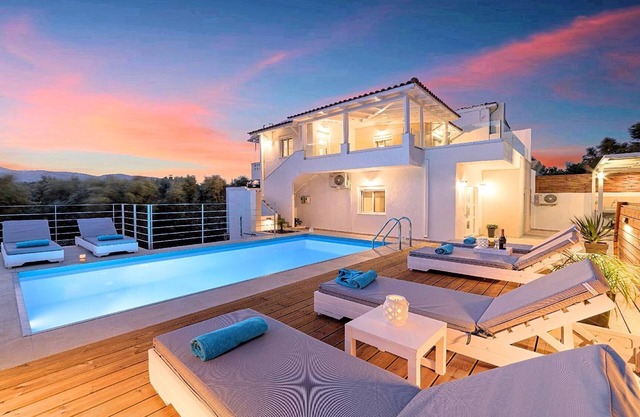 Holiday house Agios Nikolaos for 1 - 9 persons with 3 bedrooms - Holiday house