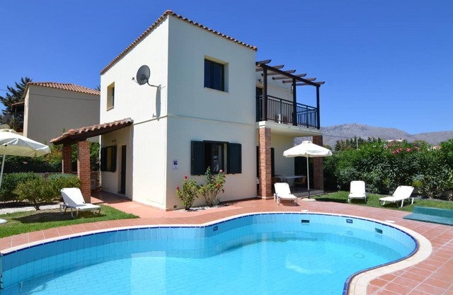 Holiday house Agios Myronas for 1 - 6 persons with 3 bedrooms - Holiday home
