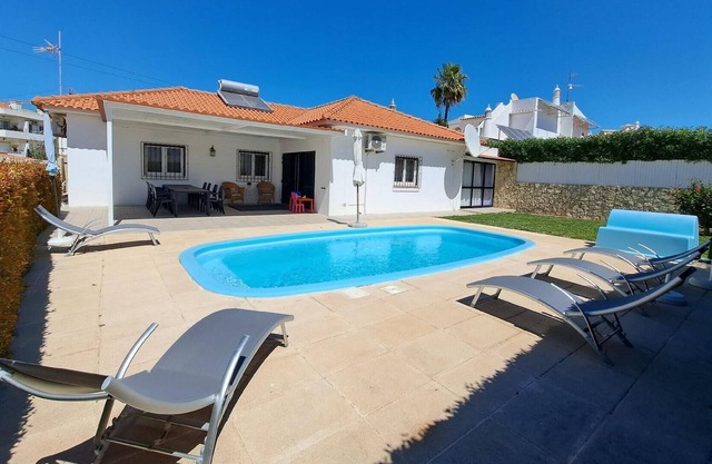 Holiday house Albufeira for 1 - 10 persons with 4 bedrooms - Holiday house