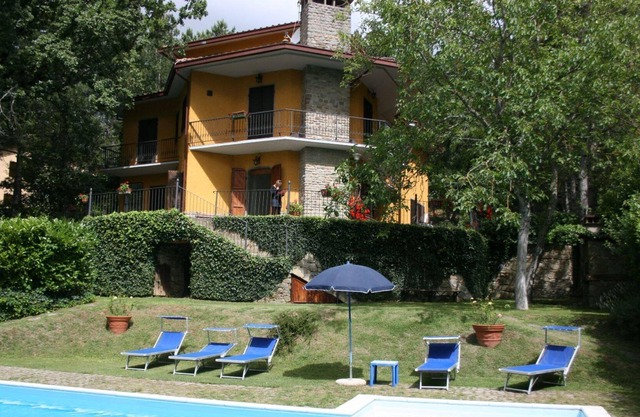 Holiday house Anghiari for 1 - 8 persons with 4 bedrooms - Holiday home