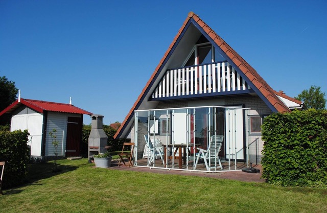 Holiday house Anjum for 1 - 6 persons with 3 bedrooms - Holiday home