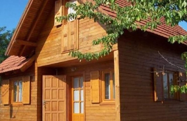 Holiday Balatonfõkajár Persons Bedrooms 