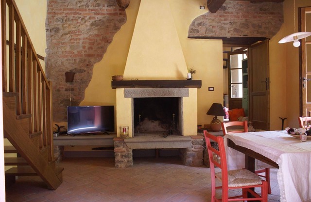 Holiday house Barga for 1 - 10 persons with 3 bedrooms - Holiday house
