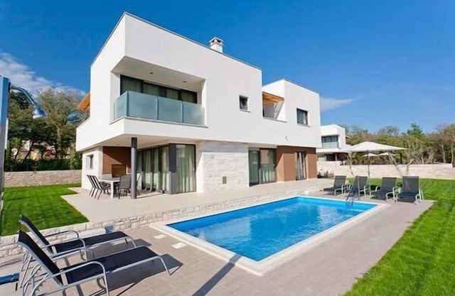 Holiday house Brtonigla for 1 - 8 persons with 4 bedrooms - Holiday home