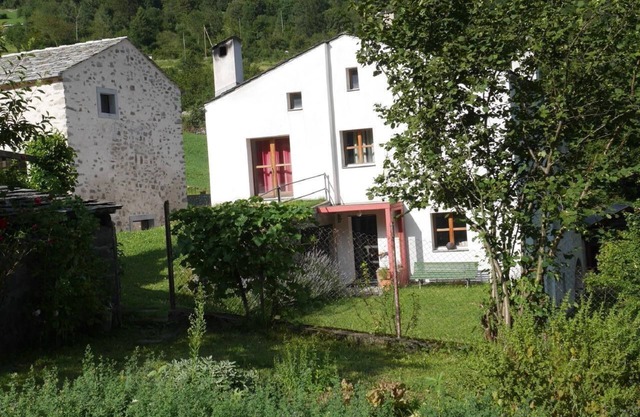 Holiday house Brusio for 1 - 6 persons with 3 bedrooms - Detached holiday house