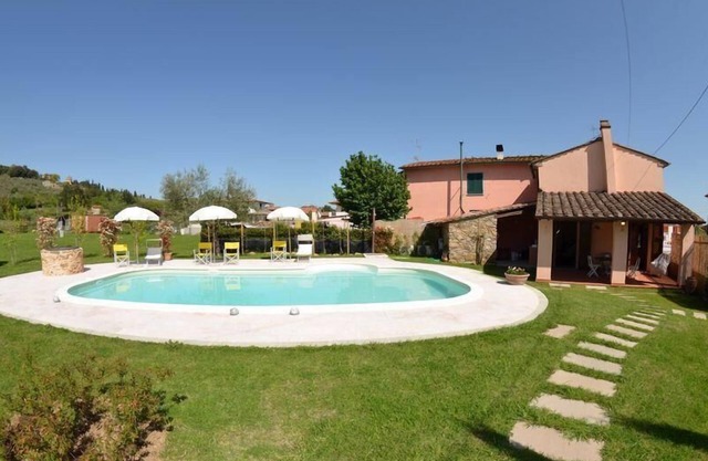 Holiday house Buti for 1 - 4 persons with 1 bedroom - Holiday home