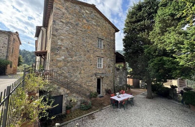 Holiday house Capannori for 1 - 6 persons with 3 bedrooms - Holiday home