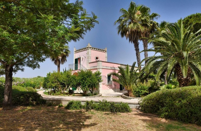 Holiday house Cutrofiano for 1 - 6 persons with 3 bedrooms - Holiday house