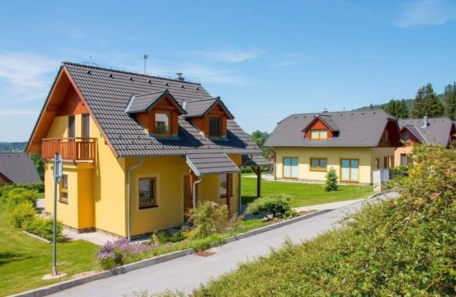 Holiday house Lipno nad Vltavou for 1 - 6 persons with 3 bedrooms - Holiday house