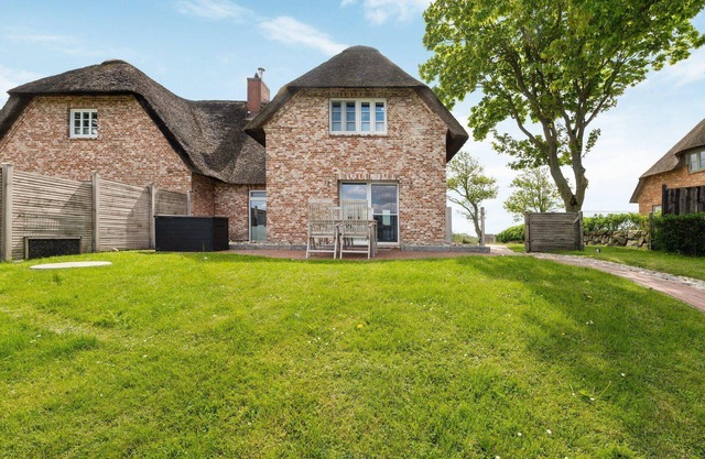 Holiday house Dagebüll for 1 - 4 persons with 2 bedrooms - Luxury holiday home