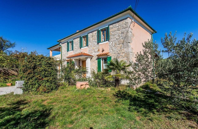 Holiday house Dobrinj for 1 - 7 persons with 3 bedrooms - Holiday home