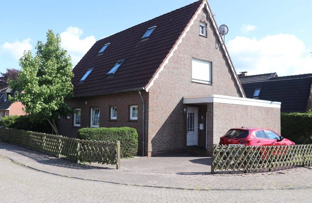 Holiday house Dornumersiel for 1 - 4 persons with 2 bedrooms - Twin house