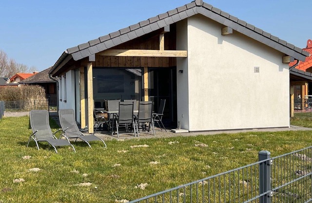 Holiday house Eckwarderhörne for 1 - 6 persons with 3 bedrooms - Holiday home