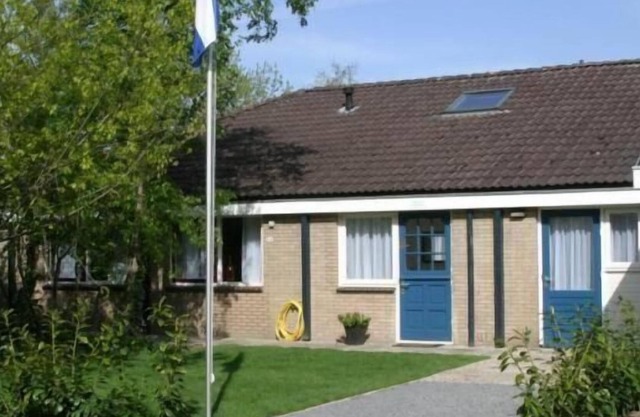 Holiday house Erm for 1 - 10 persons with 5 bedrooms - Row house