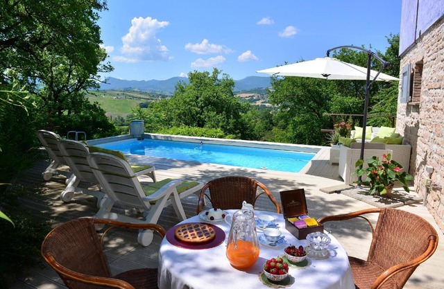 Holiday house Fabriano for 1 - 7 persons with 2 bedrooms - Holiday house