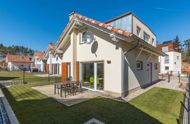 Holiday house for the whole family - fireplace-sauna-lake - holiday house Haubentaucher