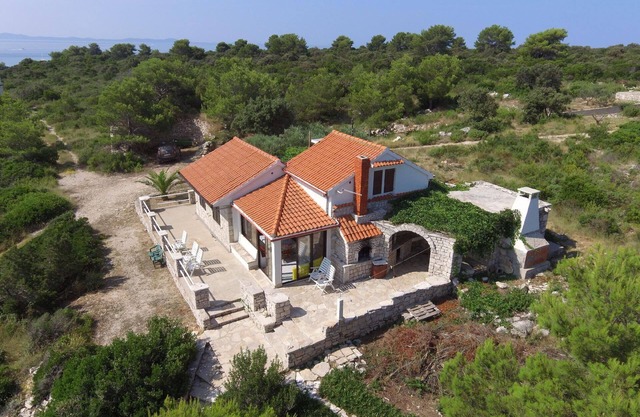 Holiday house Gornje Selo for 1 - 7 persons with 4 bedrooms - Holiday house