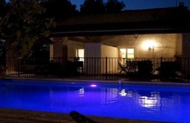 Holiday house Grans for 1 - 5 persons with 2 bedrooms - Holiday house
