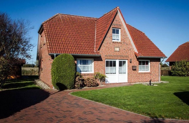 Holiday Grimersum Persons Bedrooms 