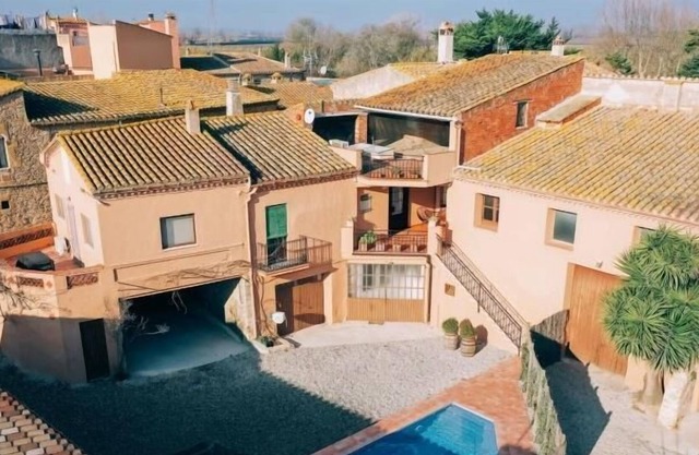 Holiday house Gualta for 1 - 15 persons with 6 bedrooms - Holiday home