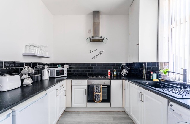 Holiday house Heywood for 1 - 4 persons with 2 bedrooms - Row house